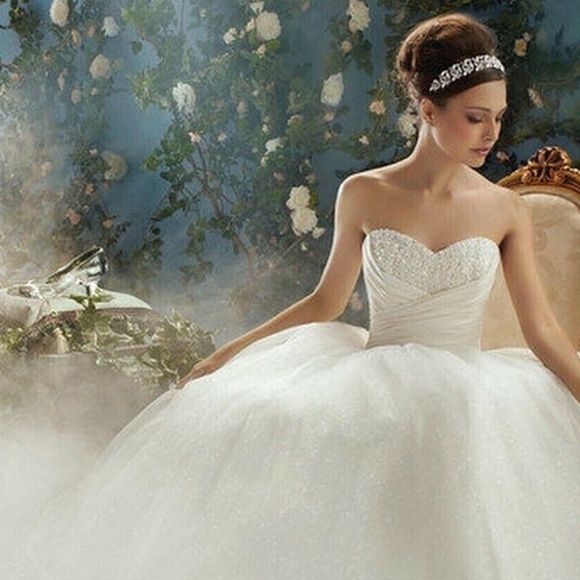 Alfred Angelo Disney Cinderella 205 Fairytale Wedding Dress Diamond White Sz. 2 - Picture 1 of 12